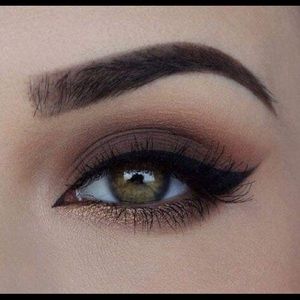 Meet your Posher, Alejandra